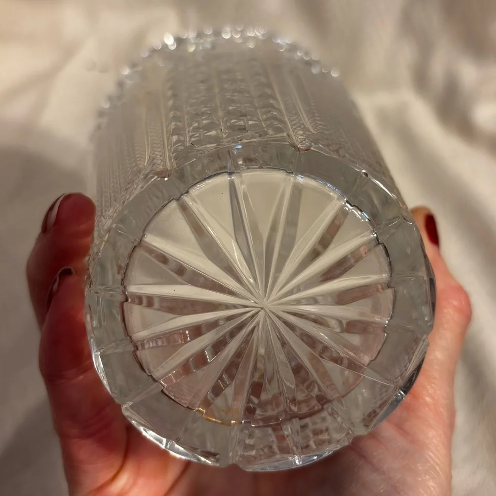 Vintage Cut Glass Crystal Style Vase Starburst Hobstar Pattern - Picture 10 of 12